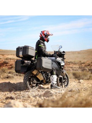 ALIUMINĖ DAIKTADĖŽĖ SHAD TERRA TR48 JUODA