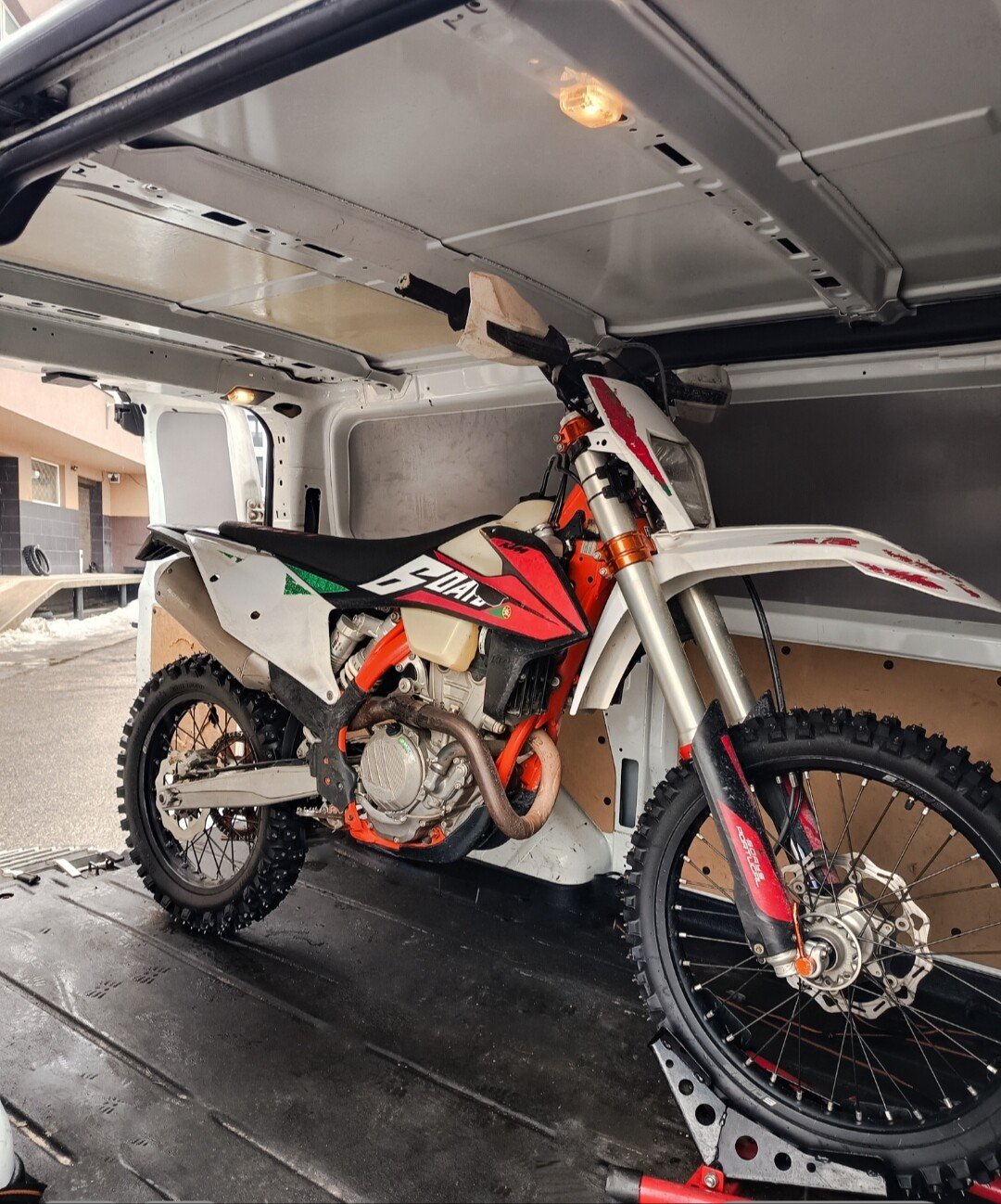 motociklų pervežimas Latvija Estija Lietuva, motospinta.lt